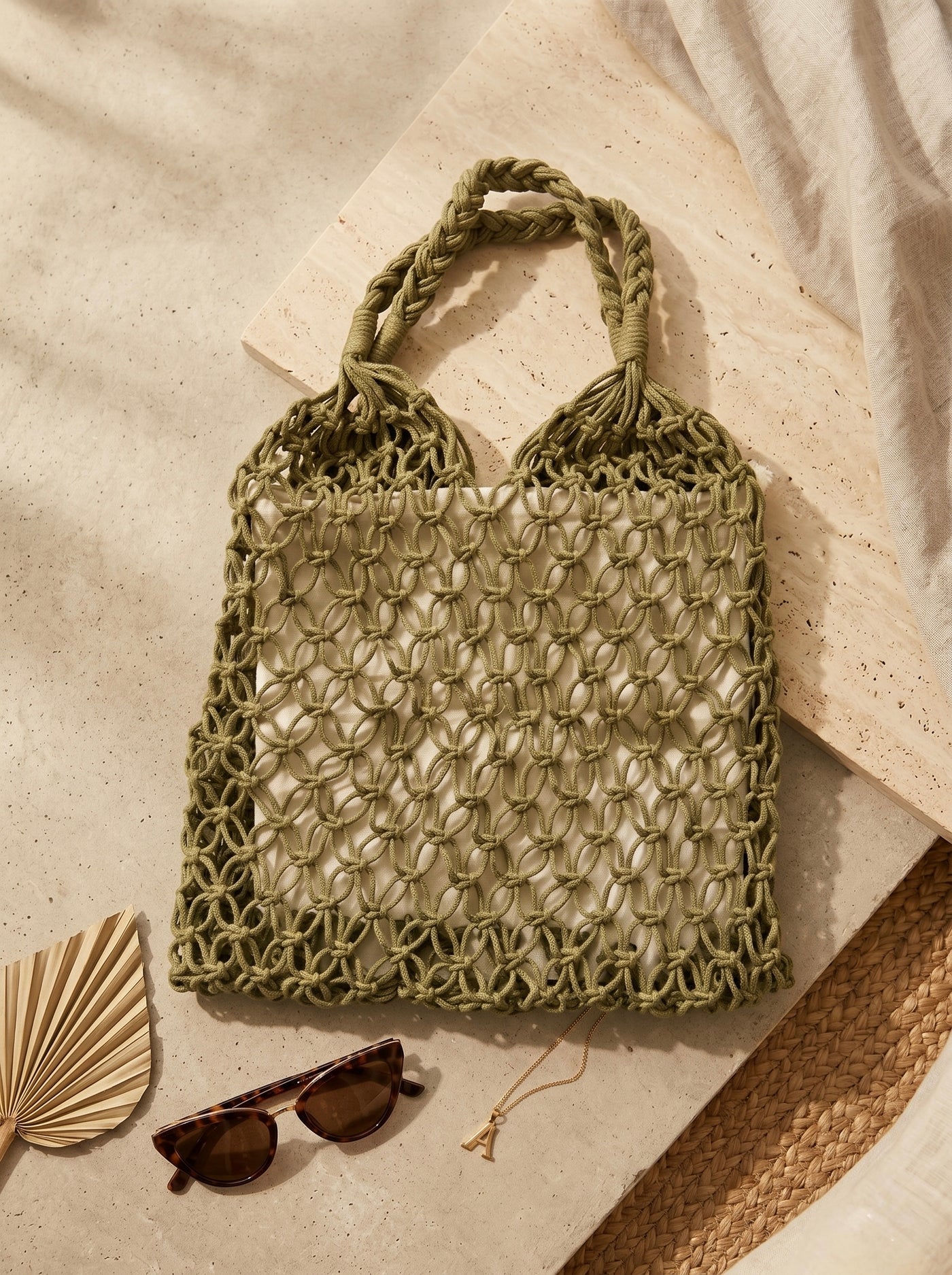 Hand-Woven Macramé Tote Bag Green