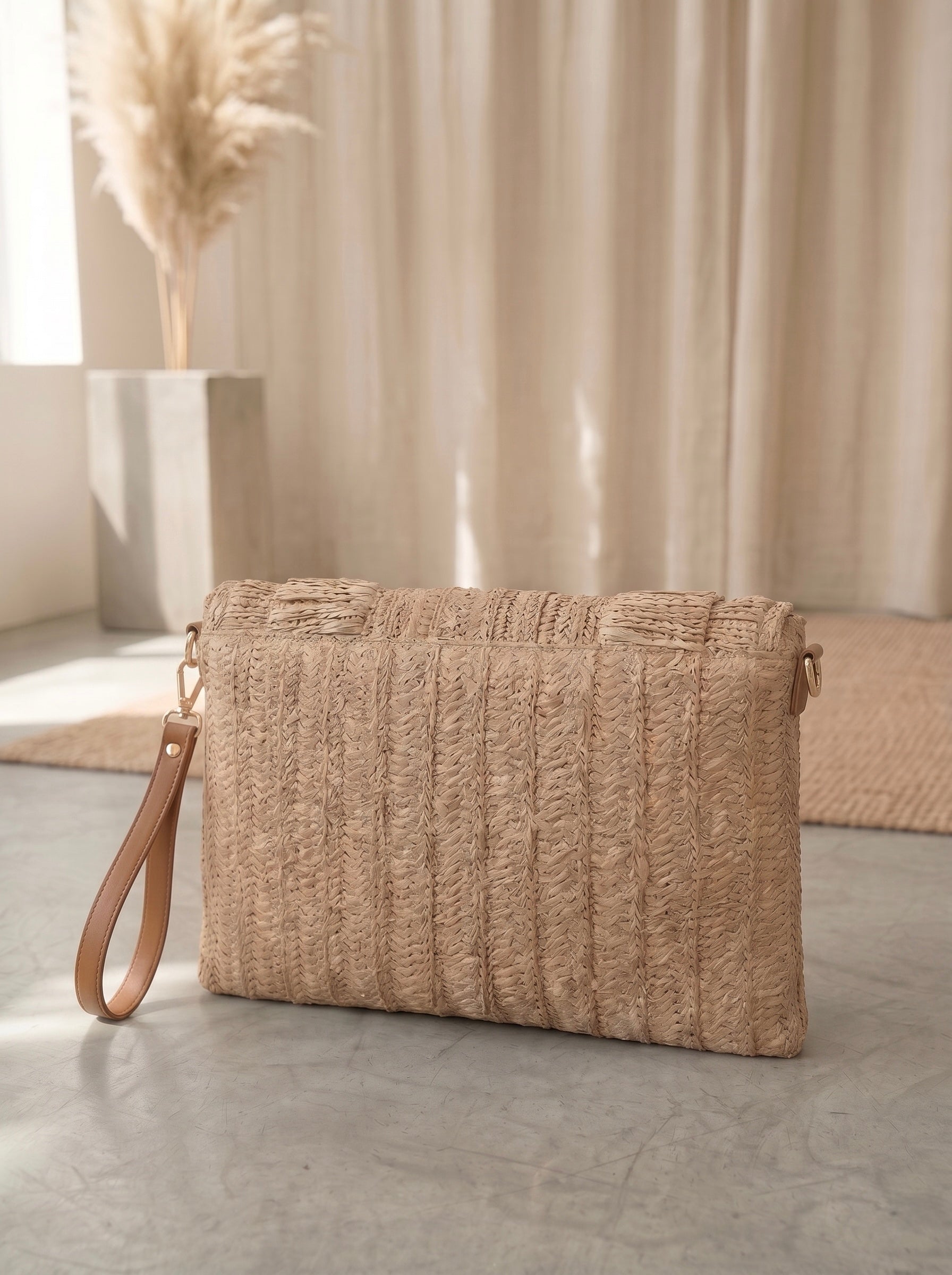 Serena Bohemian Ruffle Straw Clutch Camel