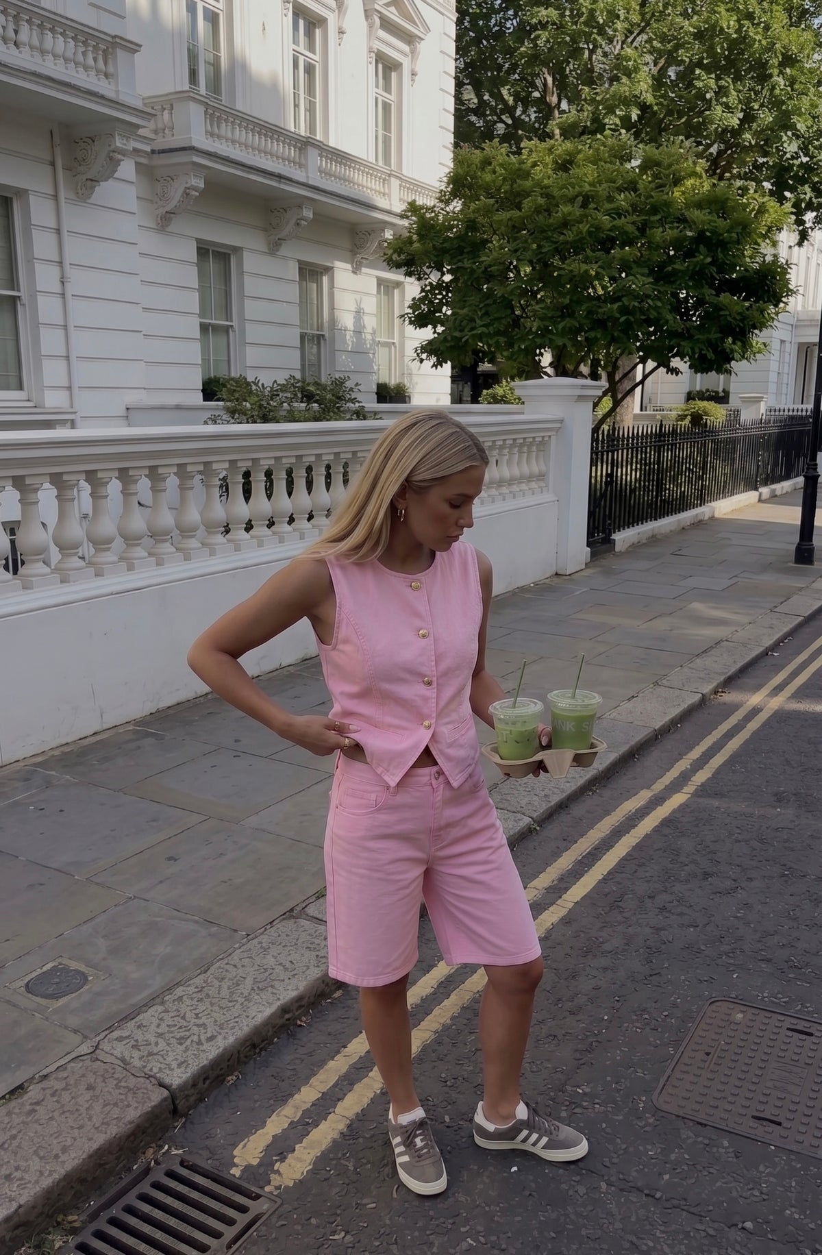 Crisp Pink
